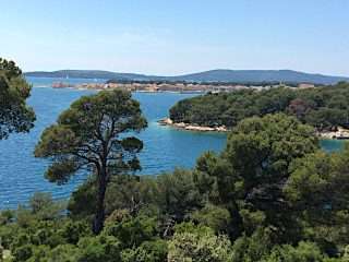 Zaboric Lovely location of Zaboric surrounded by small coves